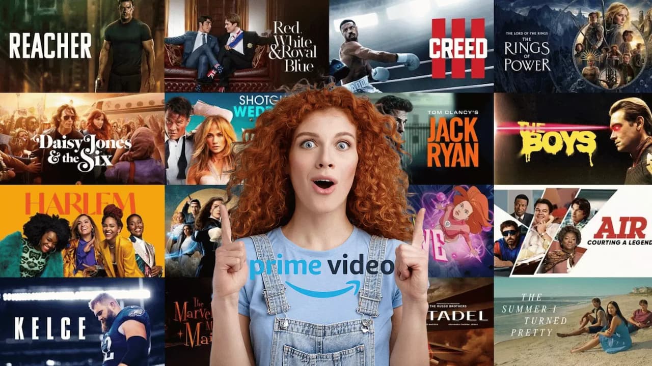 Chica feliz apuntando manos catalogo Prime Video Chica feliz apuntando manos catalogo Prime Video