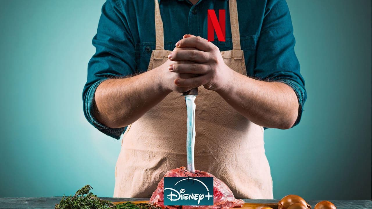 Clavando cuchillo carne logos Netflix Disney Plus Clavando cuchillo carne logos Netflix Disney Plus