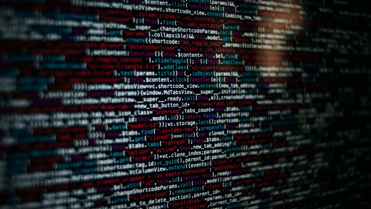 Lineas-codigo-hacker-creacion-malware Lineas-codigo-hacker-creacion-malware